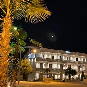 resol-hotel.albaniahotels.org/